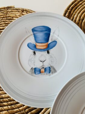 2 Platos llanos de porcelana pintados. - Image 3