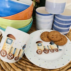 Set trencito infantil de 2 piezas, platito y taza.