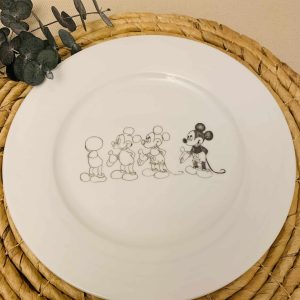 Plato de porcelana diseño Mickey.