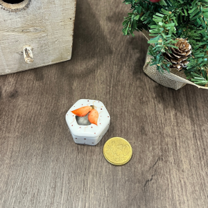 Mini cajita hexagonal con Mariquita de la suerte